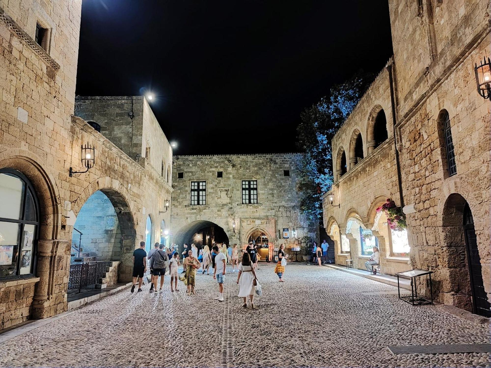 House With Garden In City Of Rhodes Rhodes City Exterior foto